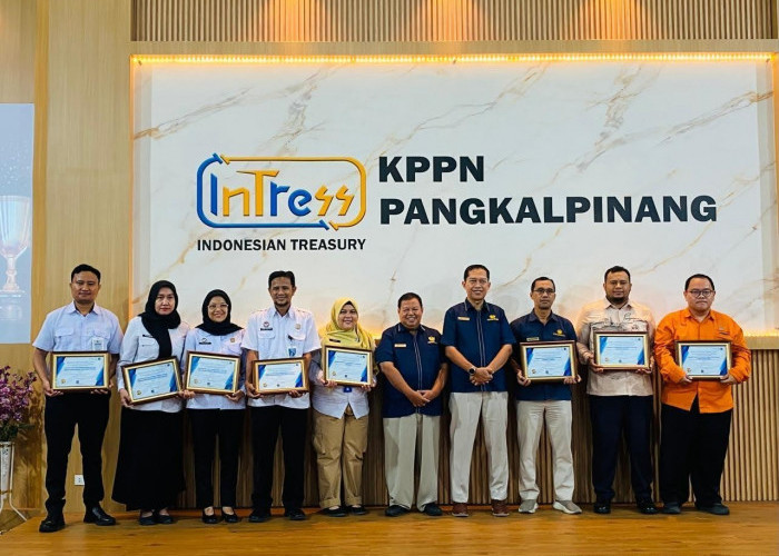 MEMBANGGAKAN, Nilai IKPA 100, Kanwil Kemenkum Babel Borong Empat Penghargaan
