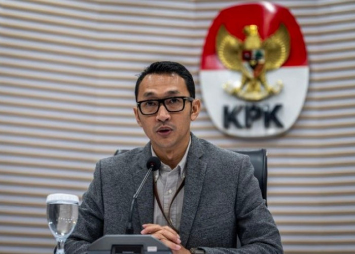 KPK Dalami Dugaan Gratifikasi Bupati Edison Cs dalam Proyek Pengadaan Barang dan Jasa di Kabupaten Muara Enim 