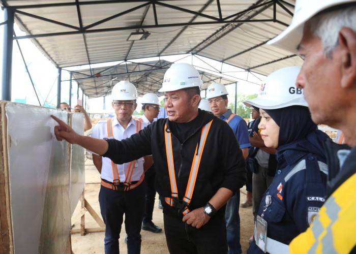 Tinjau Pembangunan Terminal Bongkar Muat Batubara Keramasan, Herman Deru Optimis Awal 2027 Beroperasi