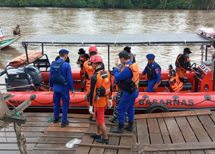Korban Speed Boat yang Terbalik di Perairan Banyuasin Ditemukan Tim SAR Gabungan, Termasuk Jenazah yang Hilang