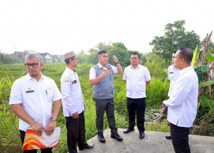 Sekda Palembang Aprizal Tinjau SDN 75, Rencanakan Bangun Gedung Baru