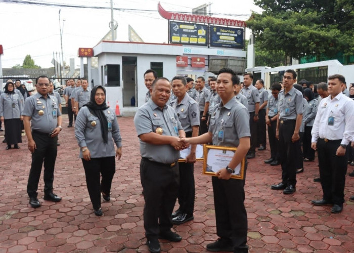 Apel Pagi Kemenkum Sumsel: Tegaskan WBBM dan Ganjar Pegawai Berprestasi