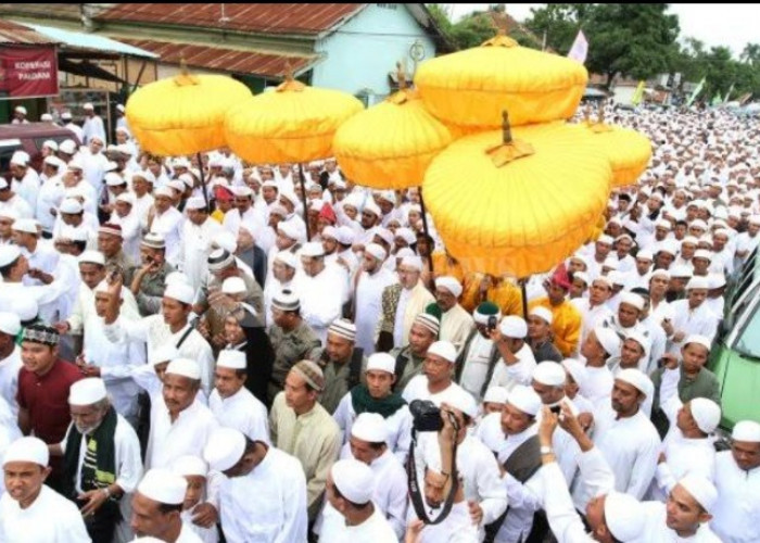 Kambang Koci Destinasi Penutup Rangkaian Ziarah Kubro Palembang 2025, Makam Ulama dan Raja Palembang