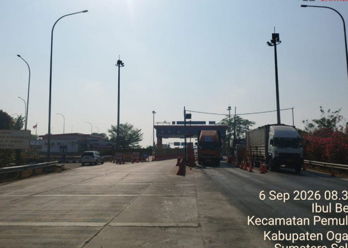 Pengendara Diimbau Tetap Waspada Dampak Asap Karhutla di Tol Kayuagung - Palembang, Jarak Pandang Aman