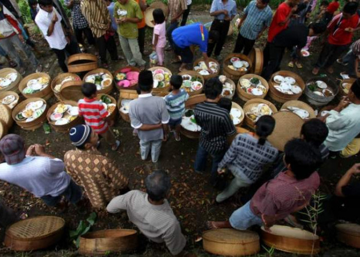 10 Tradisi Unik Menyambut Bulan Ramadan di Berbagai Daerah Indonesia