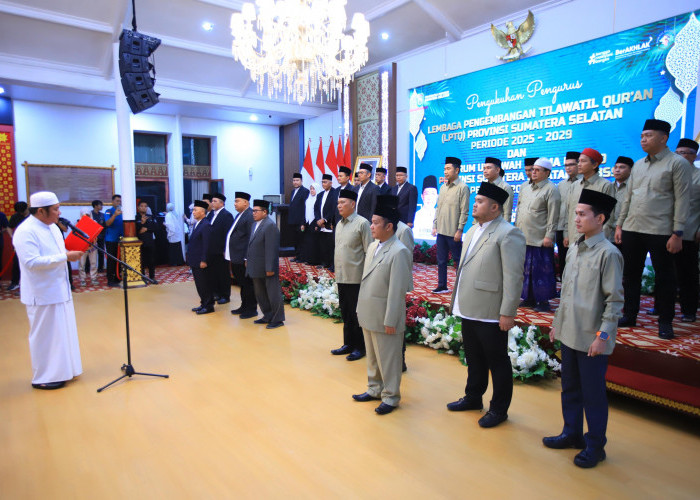 Herman Deru Kukuhkan LPTQ dan FU3SS Sumsel, Tekankan Prestasi dan Stabilitas Umat