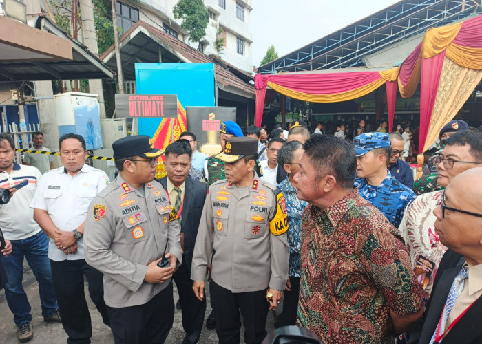 Gubernur Herman Deru Bersama Kapolda Sumsel Tinjau Kenyamanan dan Keamanan Perayaan Misa Natal