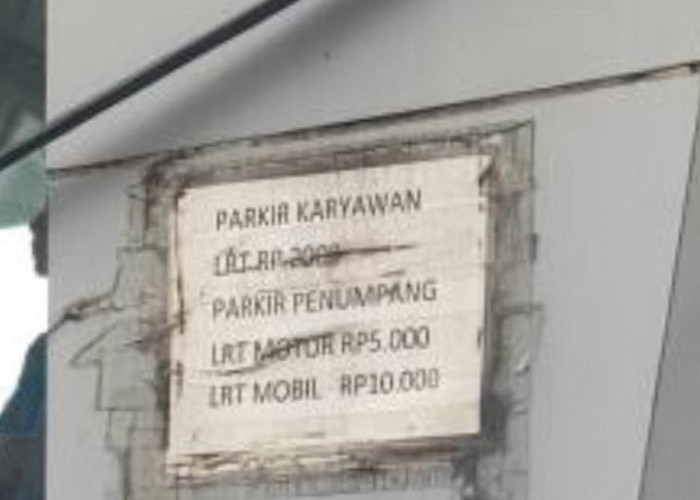 Parkir Bawah Stasiun LRT Demang Lebar Daun Palembang Dipatok Tarif Rp10 ribu, KAI Pastikan Jukir Liar