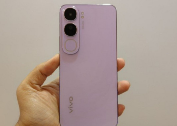 4 HP Vivo Usung RAM Besar Multitasking dan Gaming Lancar