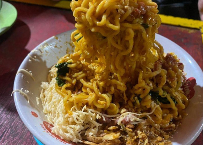 Rahasia Indomie Ala Warkop yang Bikin Nagih: Resep Simpel, Rasa Nempel di Lidah! 