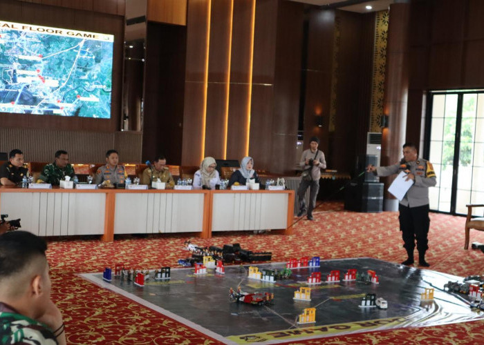 Pengamanan Pilkada 2024, Polres Ogan Ilir Gelar Latihan Tactical Floor Game Demi Jaga Kamtibmas