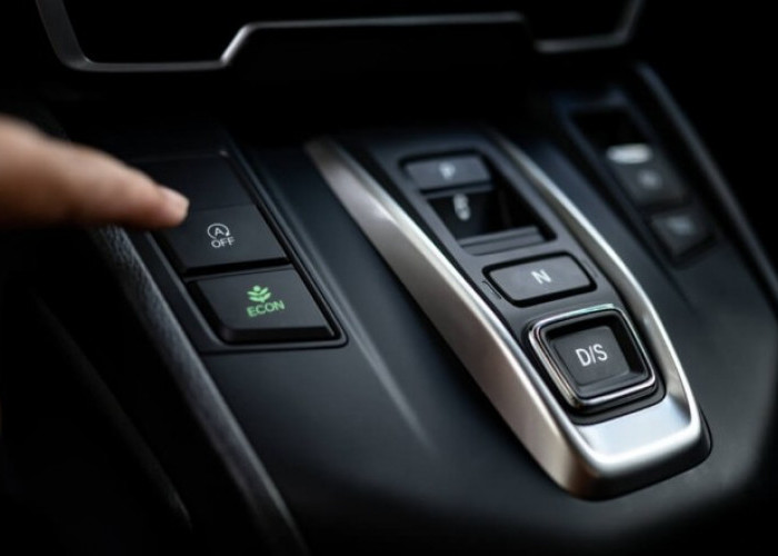 Manfaat Mematikan Idling Stop System Saat Terjebak Banjir, Lebih Aman Meski Sedikit Kurang Irit BBM