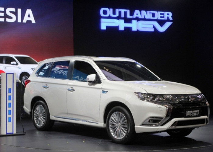 Mitsubishi Outlander PHEV: SUV Plug-in Hybrid Modern yang Efisien dan Ramah Lingkungan