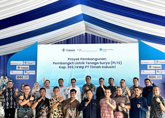  PT Bukit Asam Tbk Resmikan PLTS Timah Industri, Dorong Transisi Energi Bersih di Indonesia