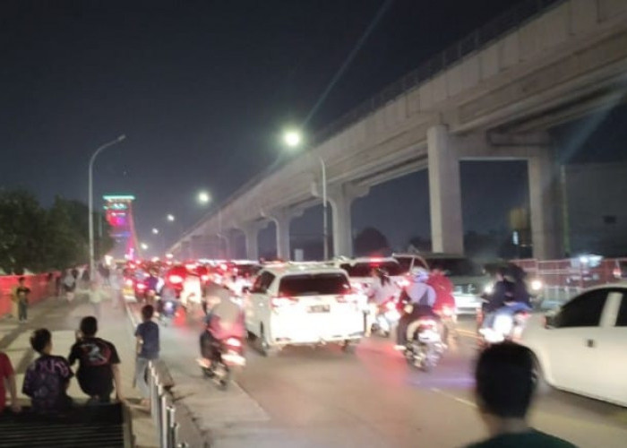 Situasi Terkini Arus Lalu Lintas Jembatan Ampera Seberang Ulu Menjelang Penutupan, Polisi Imbau Ini