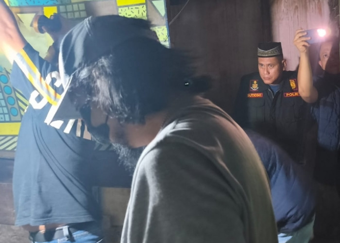 Dua Lokasi di Plaju Digerebek Polisi, 8 Orang Diamankan Bersama Alat Isap Sabu