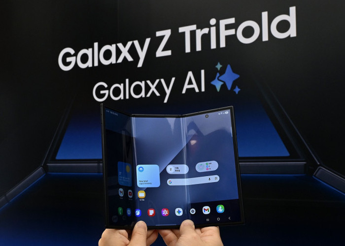Galaxy Z Trifold Sudah Dijual: HP Layar Lipat Samsung  Frame Advanced Armor Aluminium Dengan Engsel Titanium