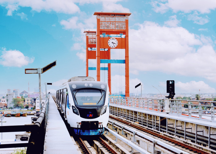 Liburan ke Palembang? Jangan Lewatkan Pemandangan Jembatan Ampera dari LRT Sumsel