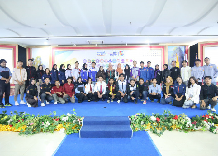 Organisasi Mahasiswa Periode 2024-2025 Universitas Bina Darma Palembang Resmi Dilantik