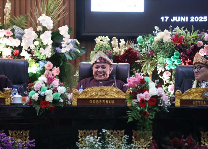 Gubernur Herman Deru Hadiri HUT ke-1342 Kota Palembang dan Serahkan Bantuan Infrastruktur Senilai Rp50 Miliar