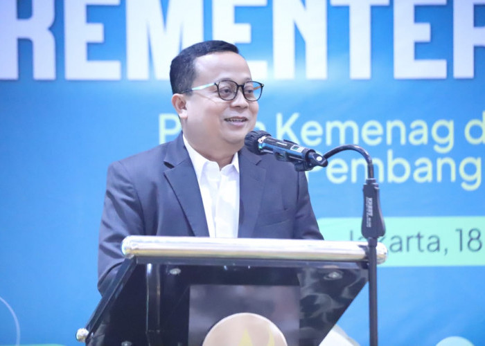 Perkuat Infak dan Sedekah, Menag Ajak Umat Islam Lampaui Standar Minimal Zakat