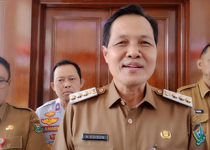 Siaga Banjir, Edison Imbau Kades Aktif Komunikasi 