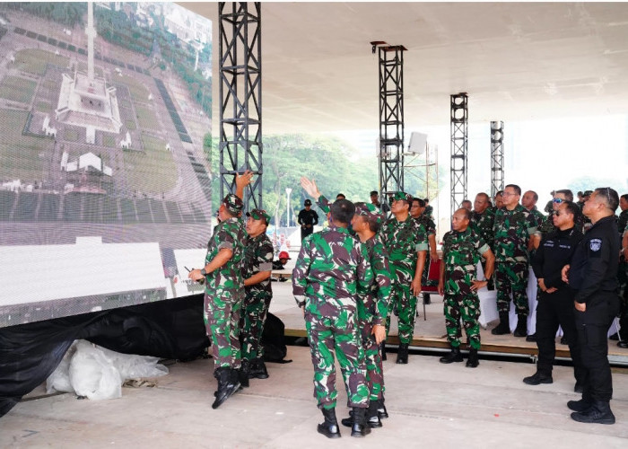 HUT TNI ke-79 Ribuan Prajurit Penuhi Monas, Berbagai Kegiatan Ditampilkan