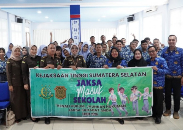 Kejati Sumsel Gaungkan Anti-Bullying di SMK Negeri 8 Palembang, Siswa Diajak 'Kenali Hukum, Jauhi Hukuman'