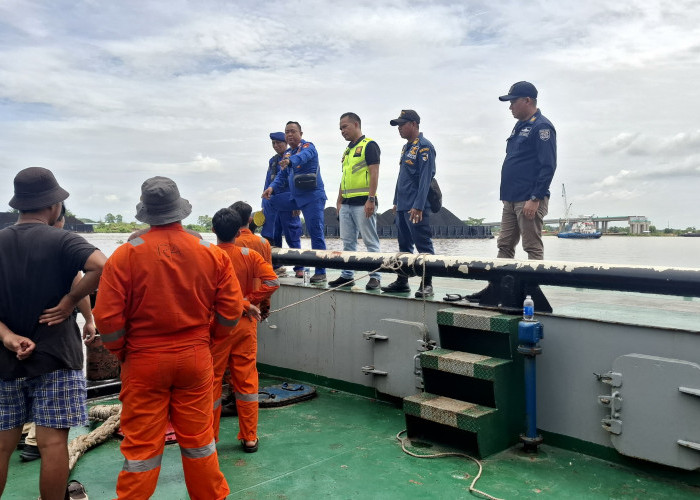 Polisi Tetapkan Kapten Kapal Jadi Tersangka Usai 2 ABK Tewas Tersabet Tali Towing Saat Menarik Tongkang