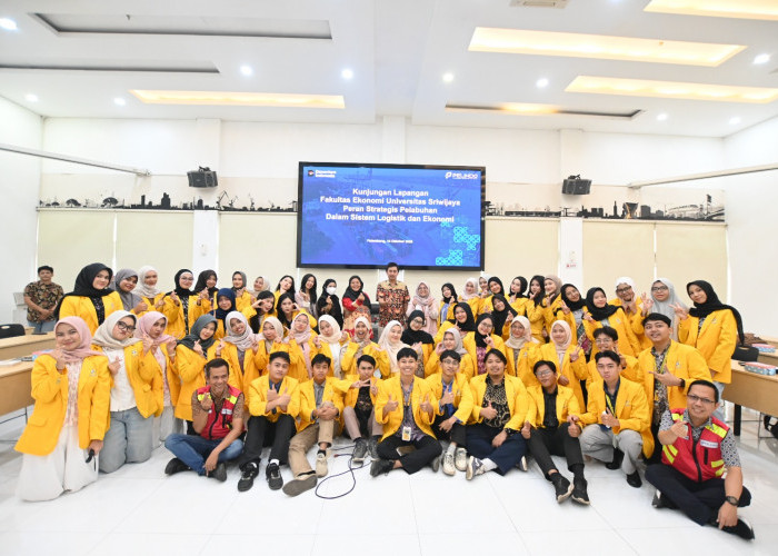 Mengenal Peran Strategis Pelabuhan, Mahasiswa FE Unsri Belajar Langsung di Pelindo Reg 2 Palemba