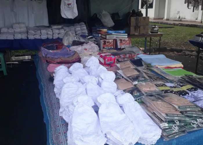 Berkah Musiman, Pedagang Pakaian Ketiban Rejeki dari JCH di Asrama Haji Palembang