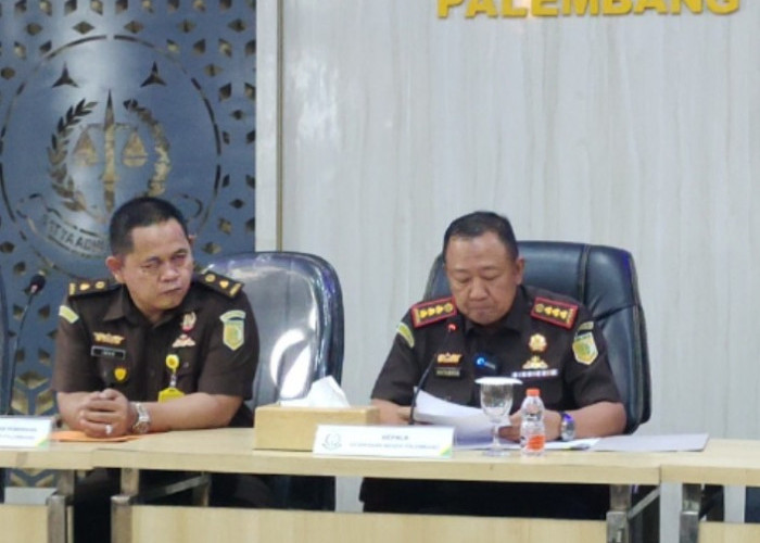 Kejari Palembang Beberkan 10 Nama DPO, Kajari: Sampai Lubang Semut Akan Kami Cari!