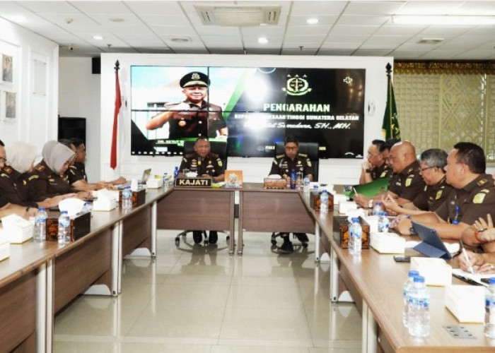 Hari Pertama Ngantor, Kajati Sumsel Tekankan Transformasi Kejaksaan Menuju Lembaga Modern dan Humanis
