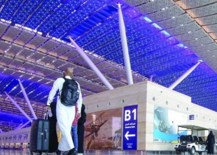 Pemerintah Imbau Jemaah Umrah Tunda Keberangkatan, Situasi Timur Tengah Tambah Memanas