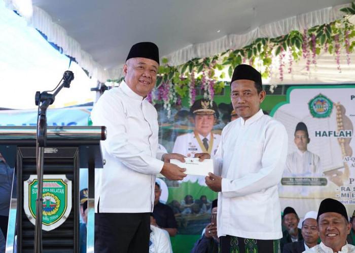 Hadiri Haflah Ponpes di OKI, Wagub Sumsel Sampaikan Komitmen Pemprov untuk Kemajuan Dunia Pesantren