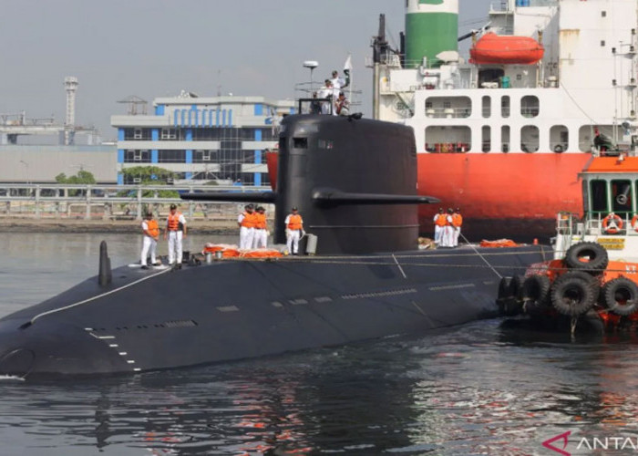 TNI AL Kedatangan Tamu Istimewa, 3 Kapal Perang Pakistan Sandar di Tanjung Priok