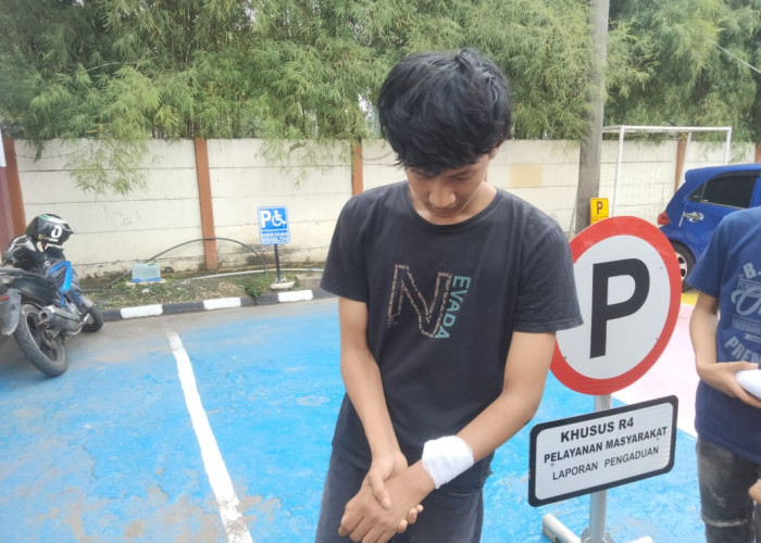 NGERI, Berawal Saling Pandang, Pemuda di Palembang Kena Sabetan Parang 