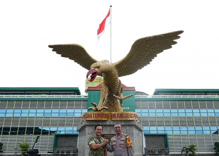 Kapolda Sumsel Irjen Pol Sandi Nugroho Sambangi Pangdam II Sriwijaya, Perkuat Soliditas TNI-Polri