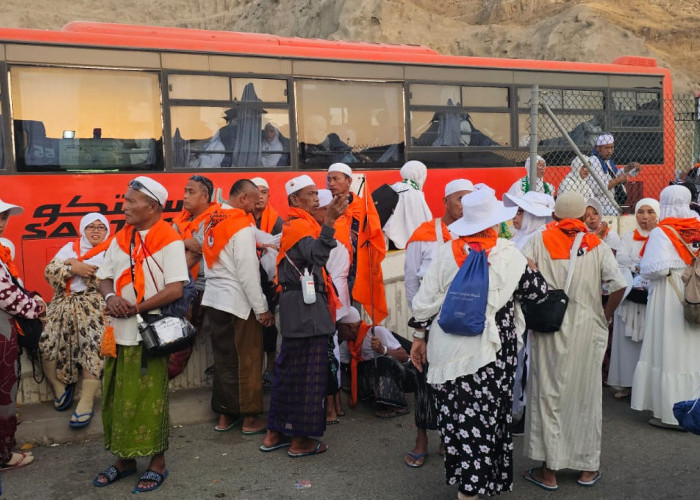 Puncak Haji, Jemaah Nafar Awal Hari Ini Tinggalkan Mina Sebelum Matahari Terbenam