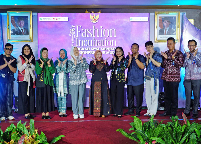 Feby Deru Ajak Anak Muda Sumsel Berkarya Lewat Fashion Incubation 2025