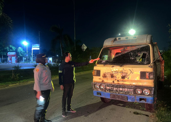 Maut di SPBU Palembang  Sopir Truk Tewas Setelah Tegur Penyerobot Antrean BBM,  Polisi Kejar 7 Pelaku