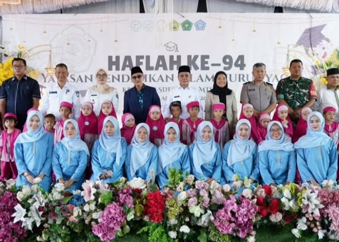 Hadiri Haflah ke-94 Nurul Yaqin Tanjung Batu, Wabup Ogan Ilir Apresiasi Kreatifitas Anak Didik
