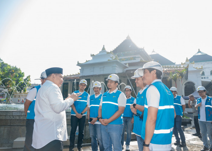 Datangi Masjid-masjid Utama Kota Palembang, PLN Pastikan Listrik Aman Saat Shalat Idul Fitri 1447 H