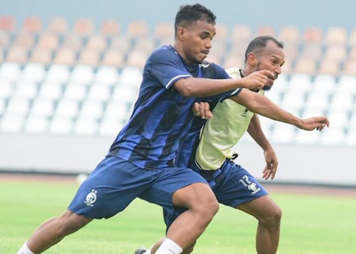 Dengar Saran Fans, Sriwijaya FC Pelajari Kelemahan Lini Pertahanan, Coba Skema Belum Dipakai Sebelumnya 