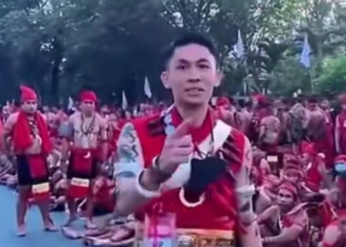 Gara-gara Kuliti Pengobatan Ida Dayak dan Singgung Suku Dayak, Pasukan Merah Kalimantan Tiba di Jakarta Temui 