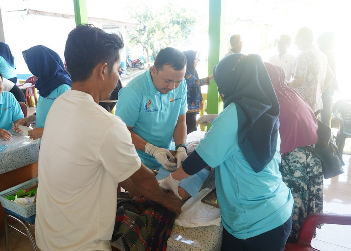 Perkuat Komitmen SDGs, PTBA Gelar Khitanan Gratis Bagi 500 Anak di Ring 1