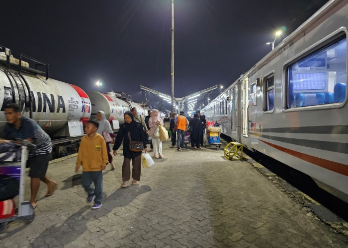 Kualitas Udara Menurun, KAI Divre III Palembang Imbau Penumpang Gunakan Masker 