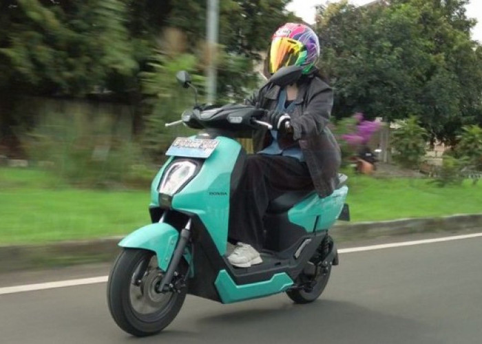 Honda ICON e: Buktikan Motor Listrik Tak Harus Ribet, Baterai Bisa Dilepas dan Dicas di Mana Saja