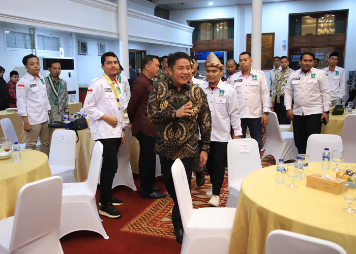 Gubernur Herman Deru Ajak KAMMI Siap Sambut Indonesia Emas 2045