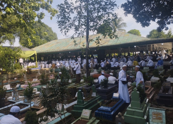 Menelusuri Haul dan Ziarah Kubra Ulama Serta Auliya Sebagai Tradisi Tahunan di Kota Palembang 